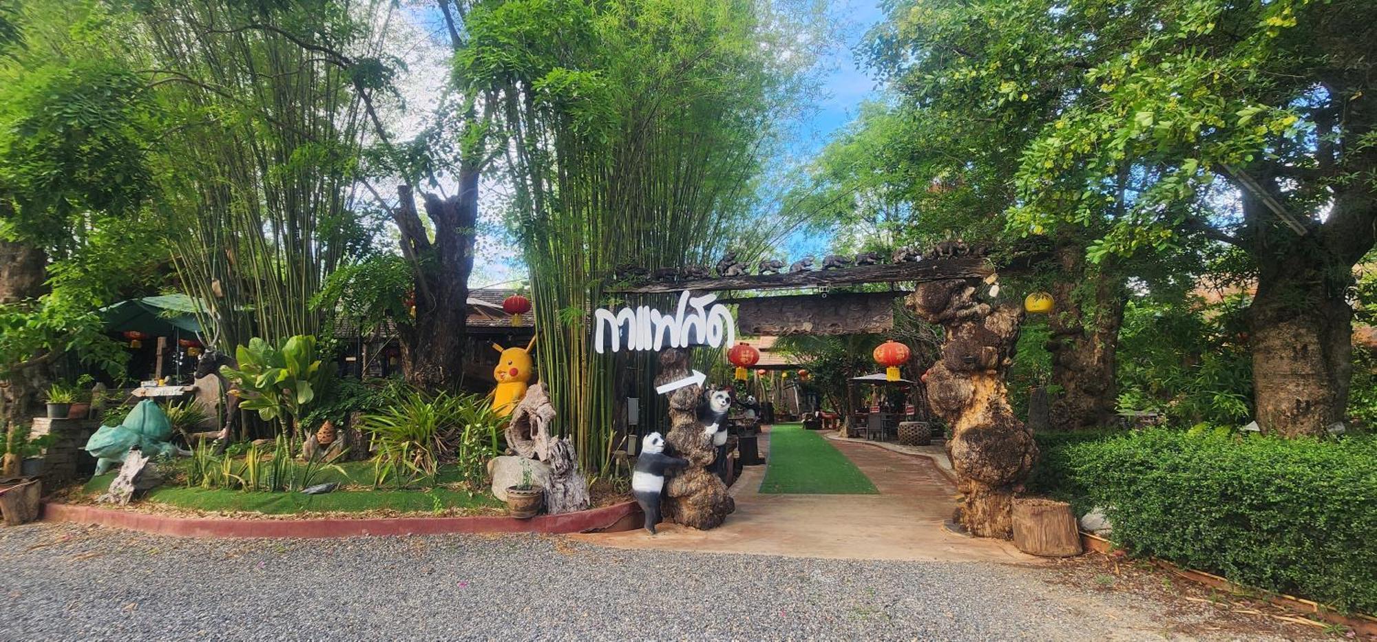 Denchai City Resort เด่นชัยซิตี้ รีสอร์ท Phrae Buitenkant foto