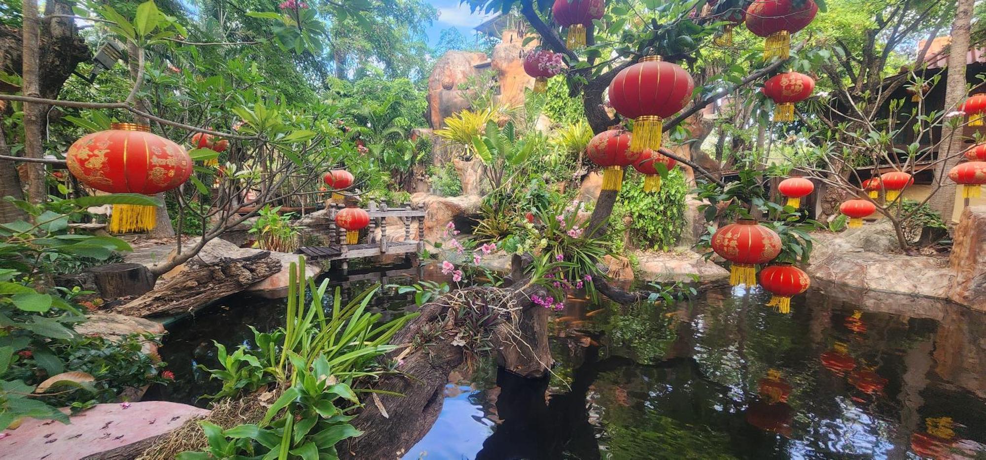 Denchai City Resort เด่นชัยซิตี้ รีสอร์ท Phrae Buitenkant foto